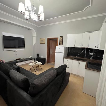 Trip-Stop Apartments Вльора Екстер'єр фото