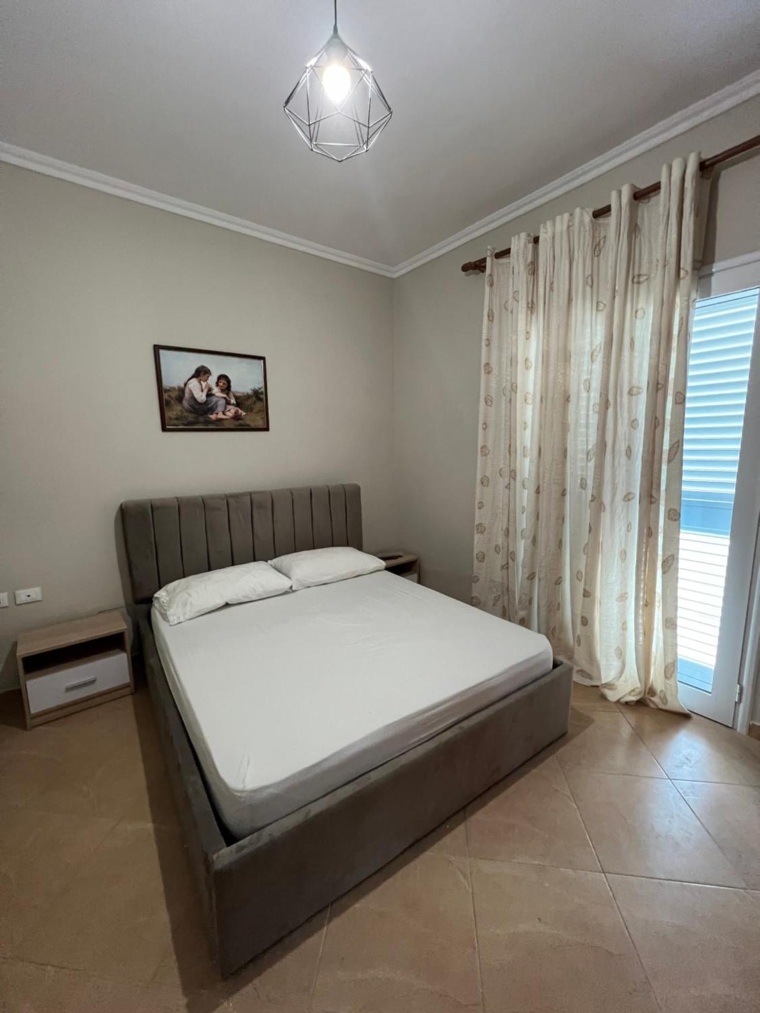 Trip-Stop Apartments Вльора Екстер'єр фото