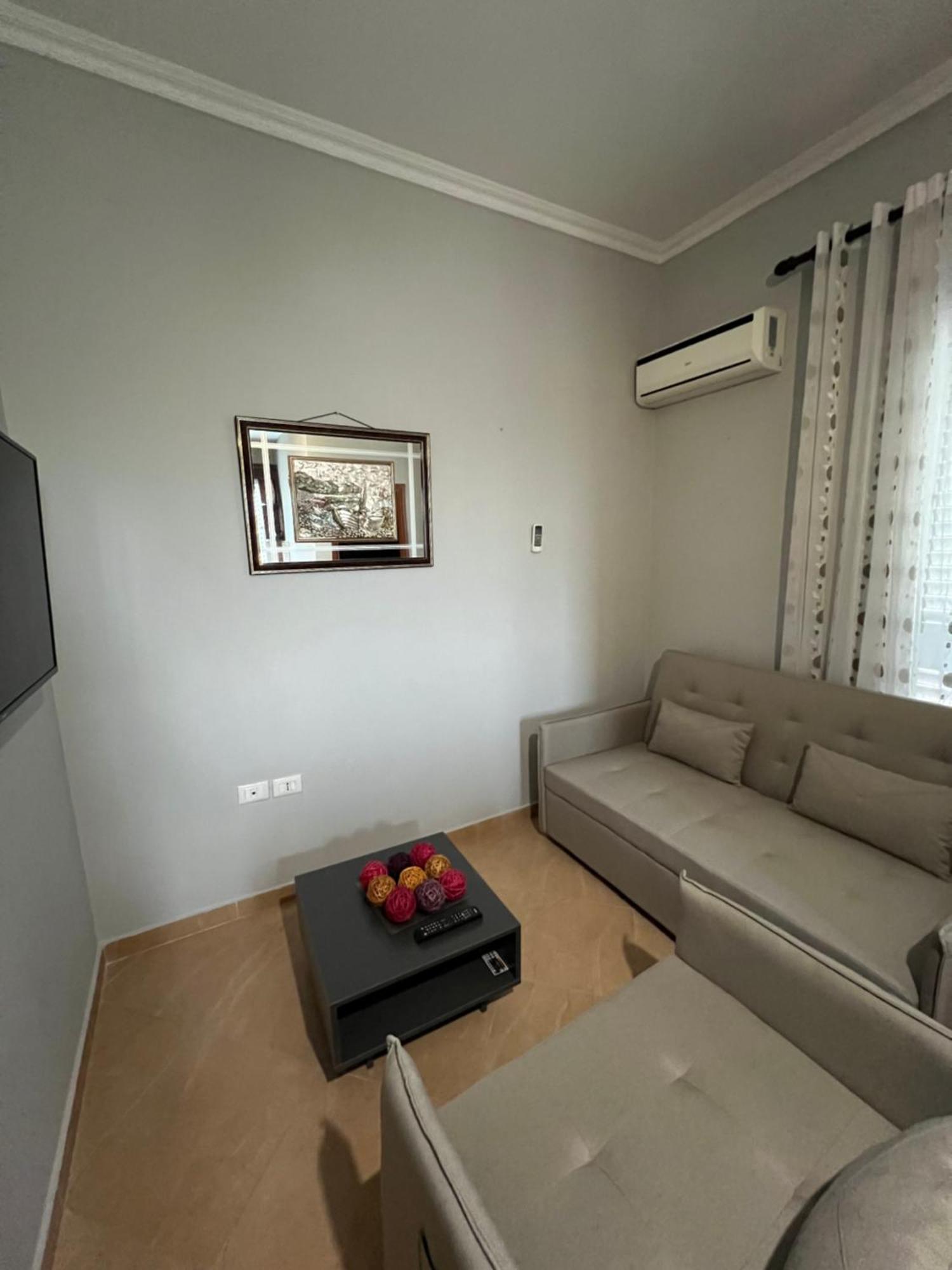 Trip-Stop Apartments Вльора Екстер'єр фото