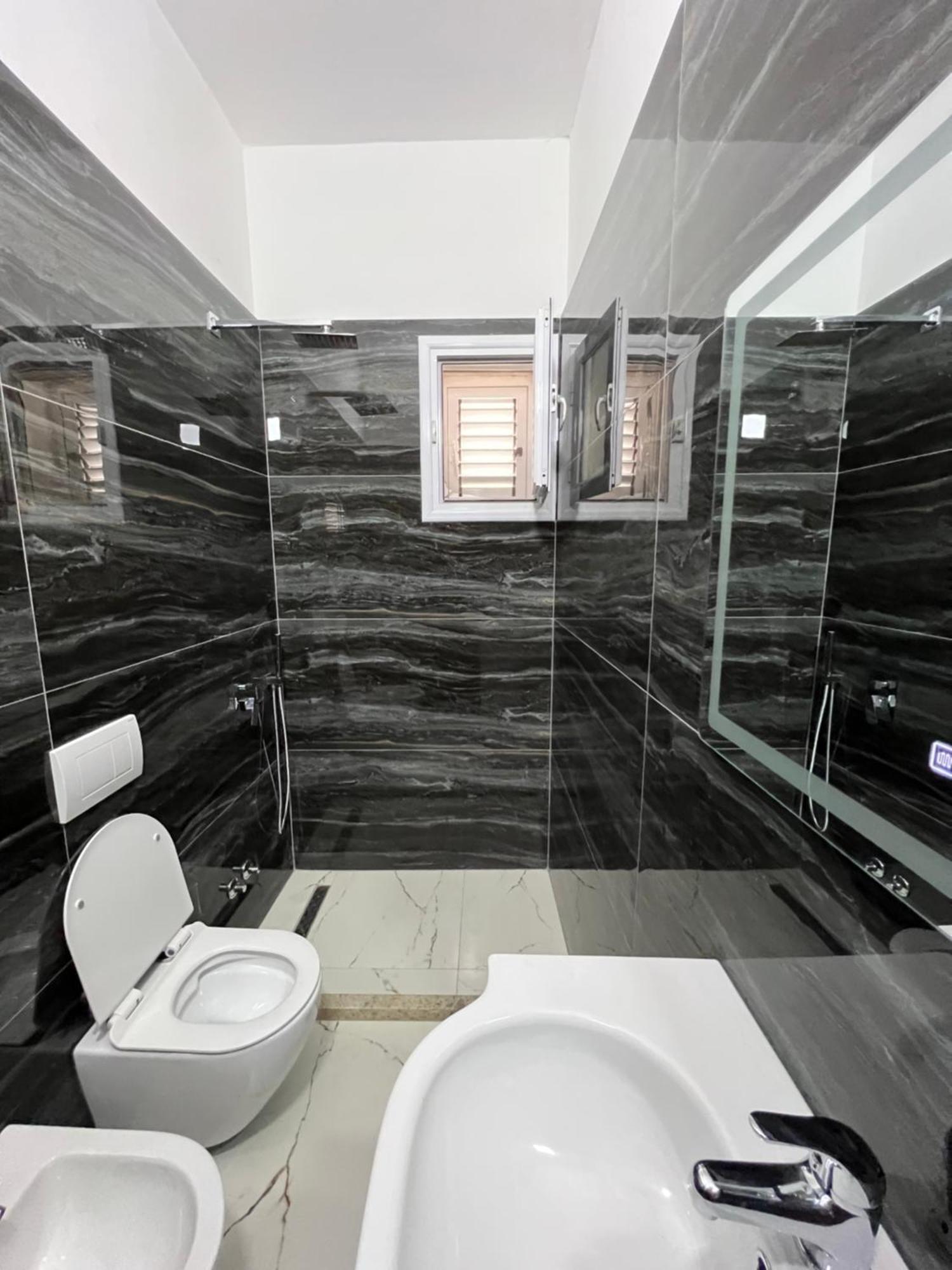 Trip-Stop Apartments Вльора Екстер'єр фото