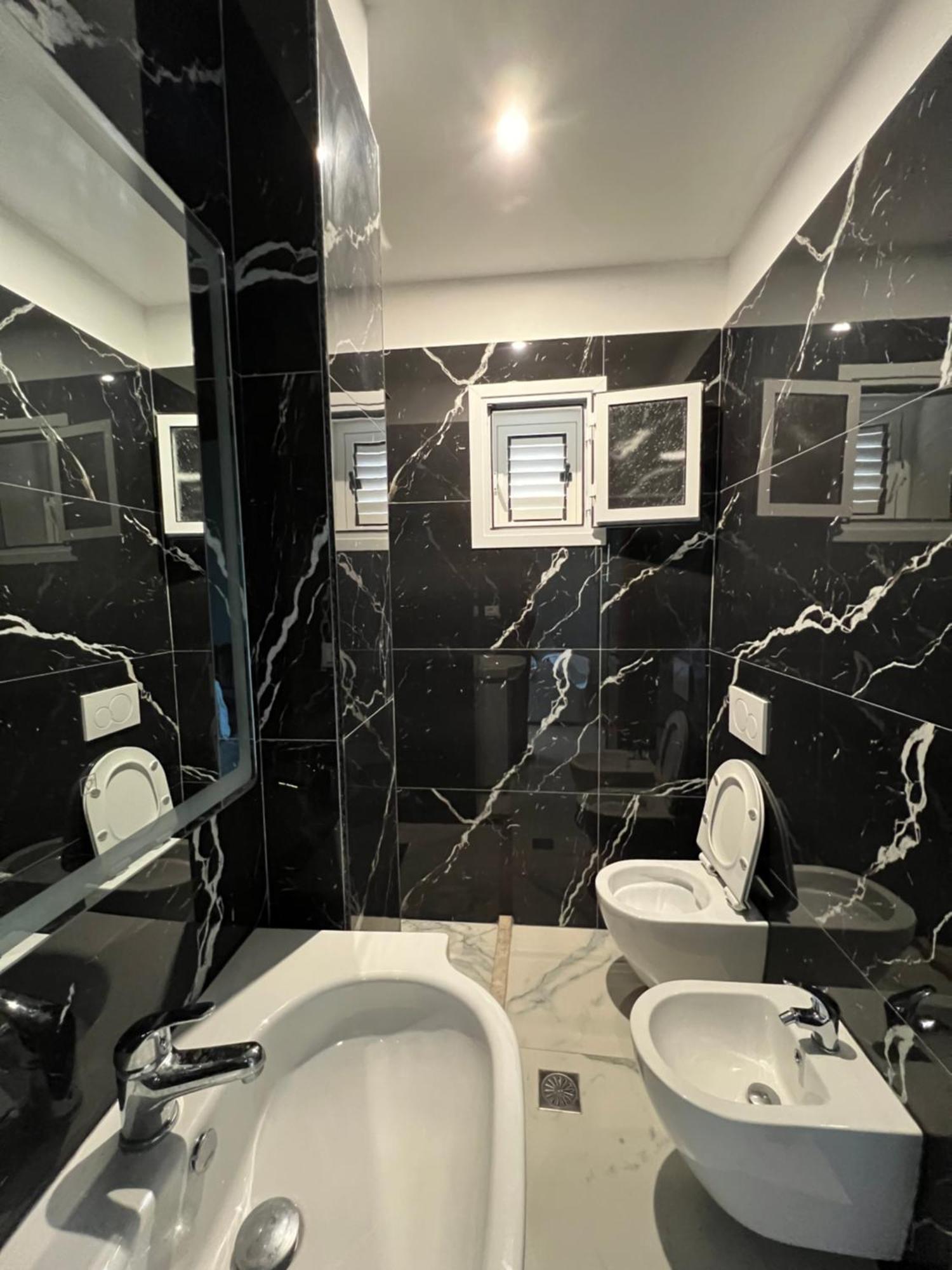 Trip-Stop Apartments Вльора Екстер'єр фото